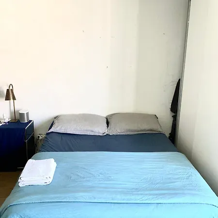 דירה Parisian Fully Accommodated